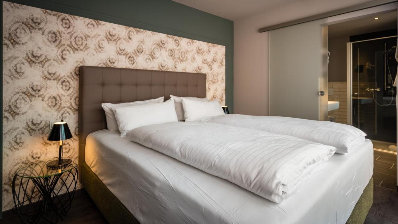 Hotel Goldene Traube - By Neugart Traben-Trarbach Bagian luar foto